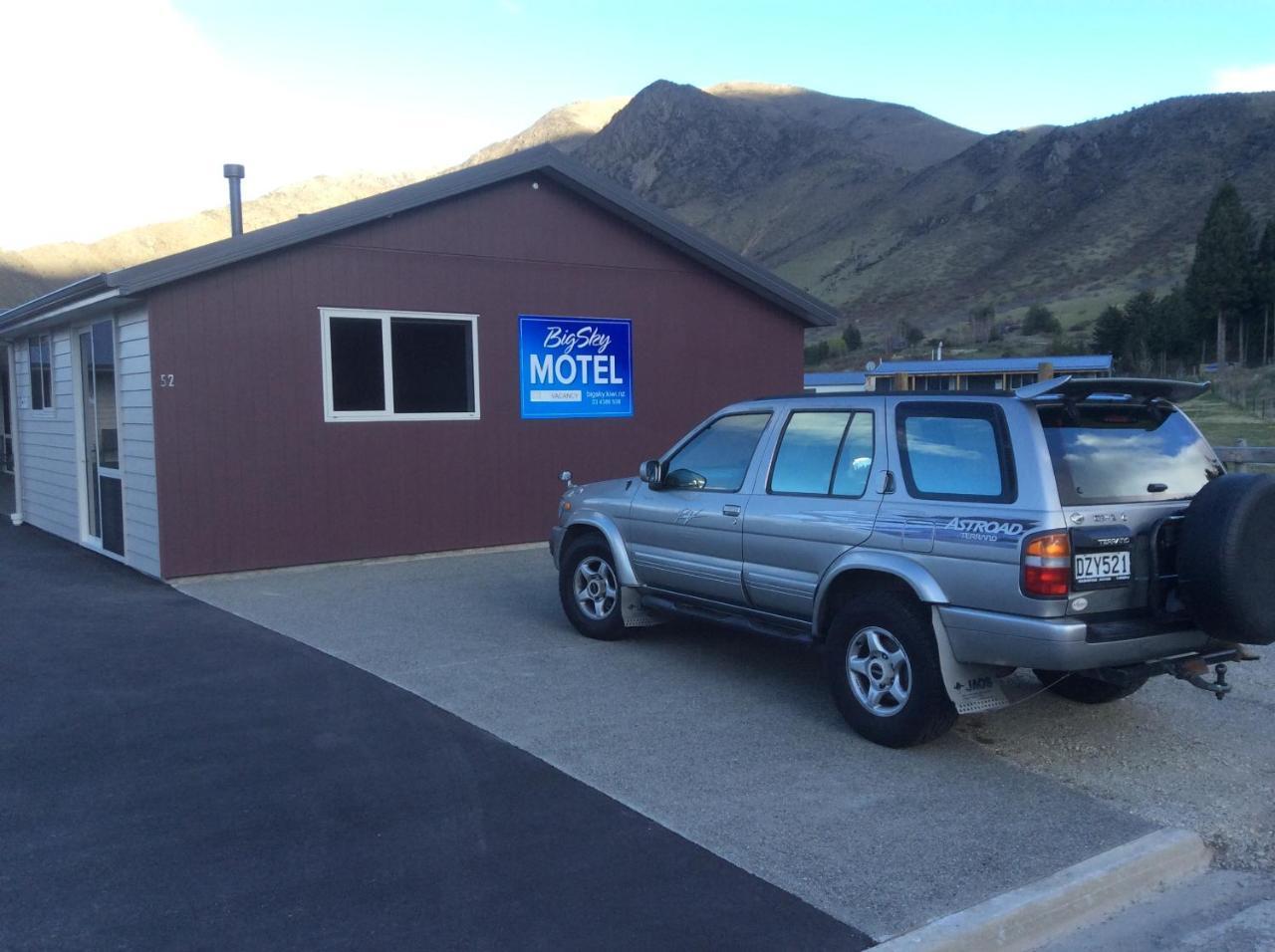 Bigsky Motels โอมารามา ภายนอก รูปภาพ