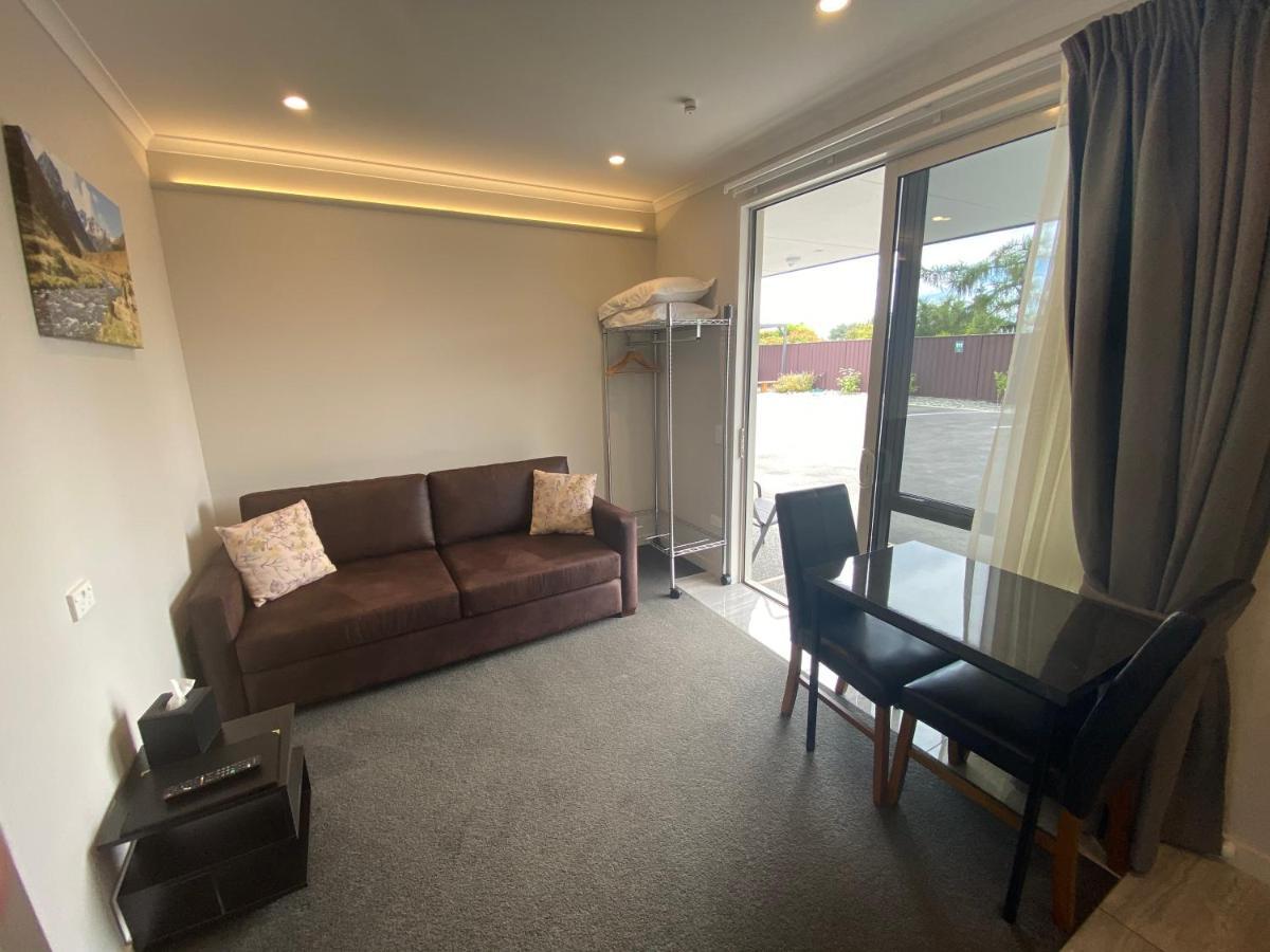 Bigsky Motels โอมารามา ภายนอก รูปภาพ