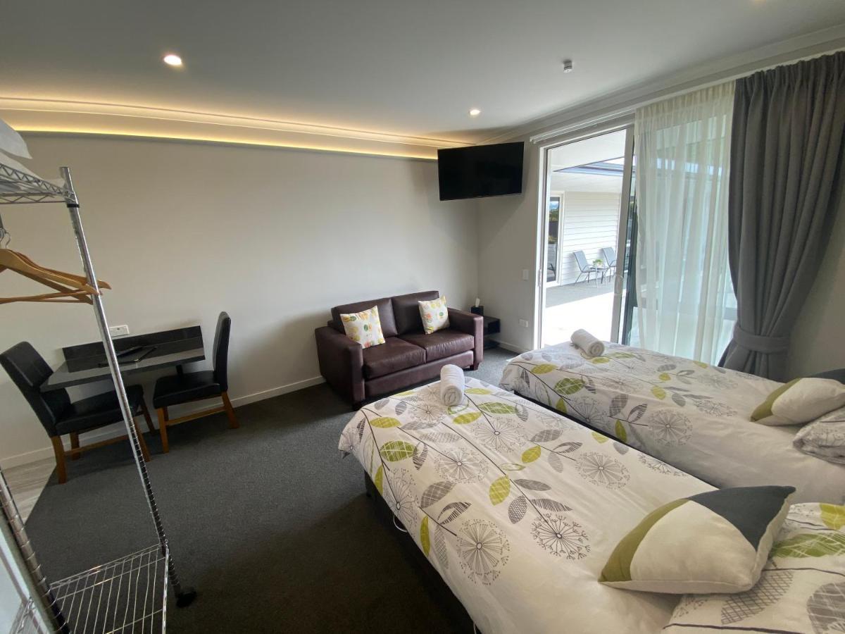 Bigsky Motels โอมารามา ภายนอก รูปภาพ