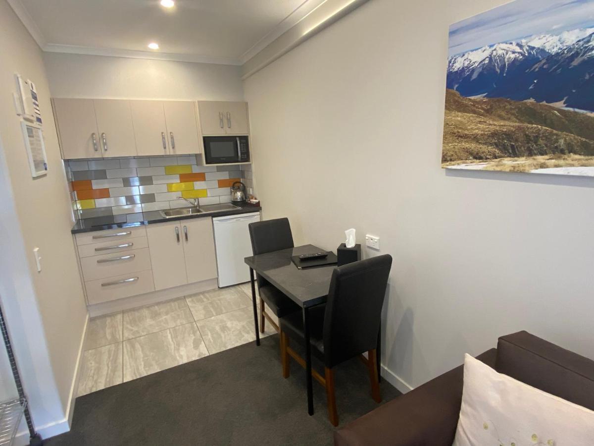 Bigsky Motels โอมารามา ภายนอก รูปภาพ